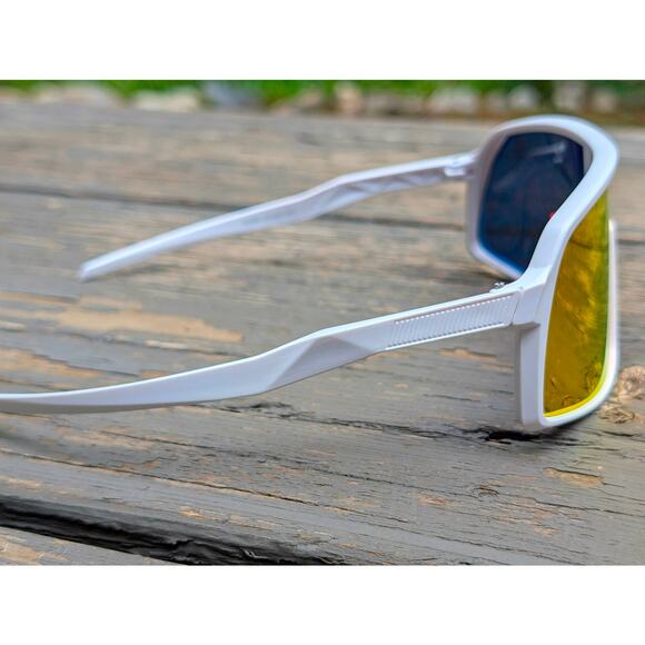 White Frame Mirrored Lens Sport Sunglasses - Picture 3 of 7